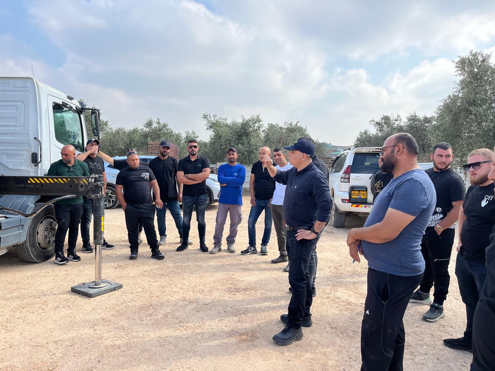 קורס עגורן להעמסה עצמית - website.image